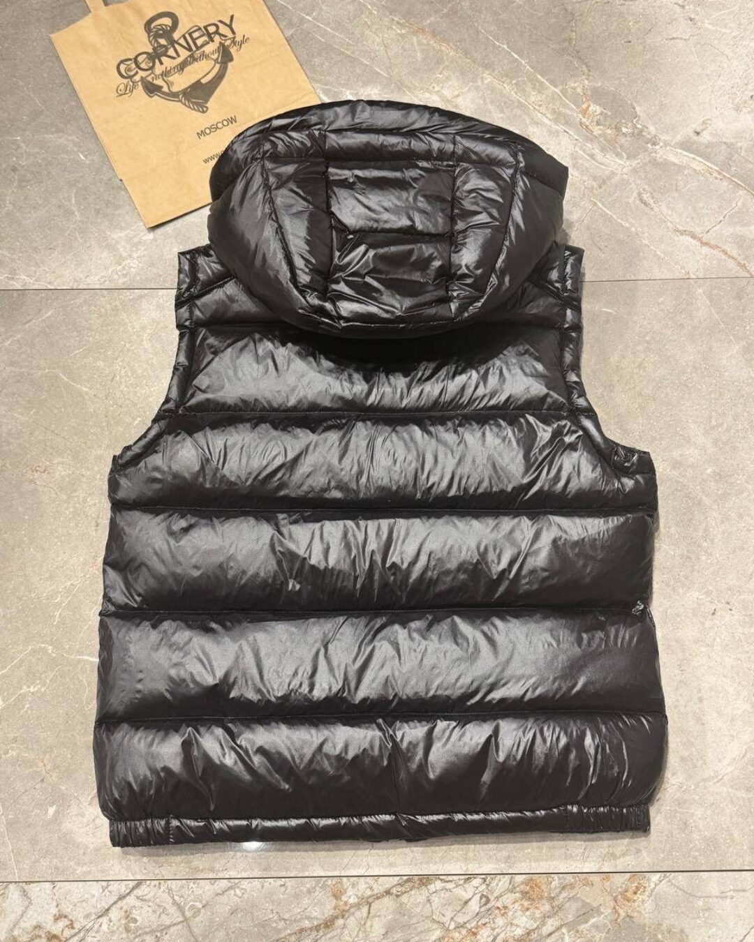 Жилет Moncler — изображение 6