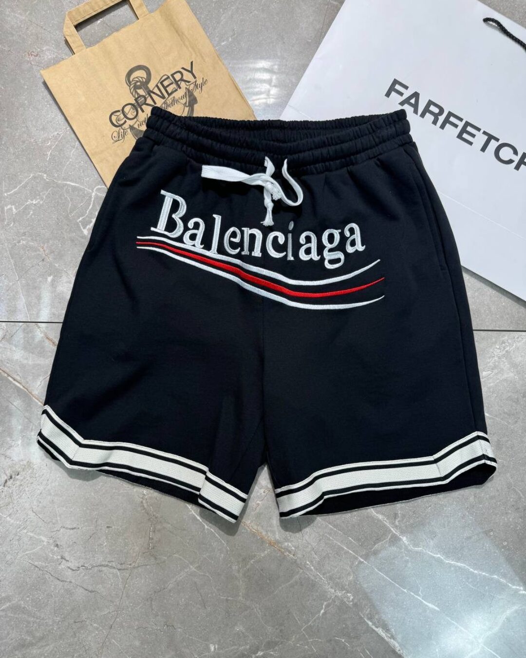 Шорты Balenciaga