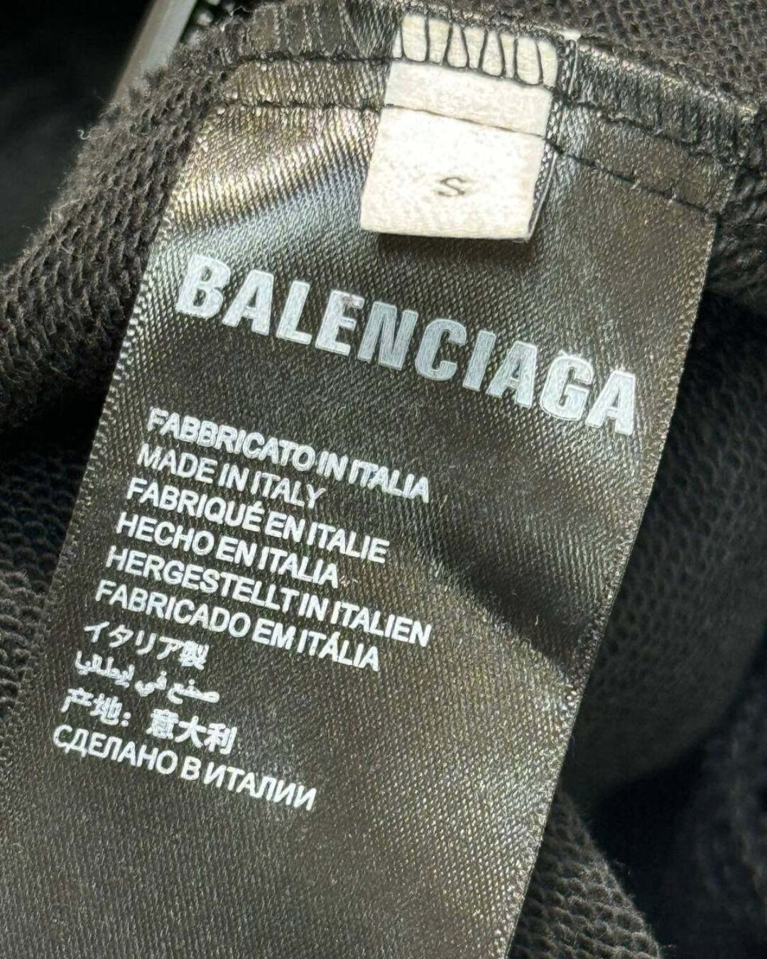 Шорты Balenciaga — изображение 7
