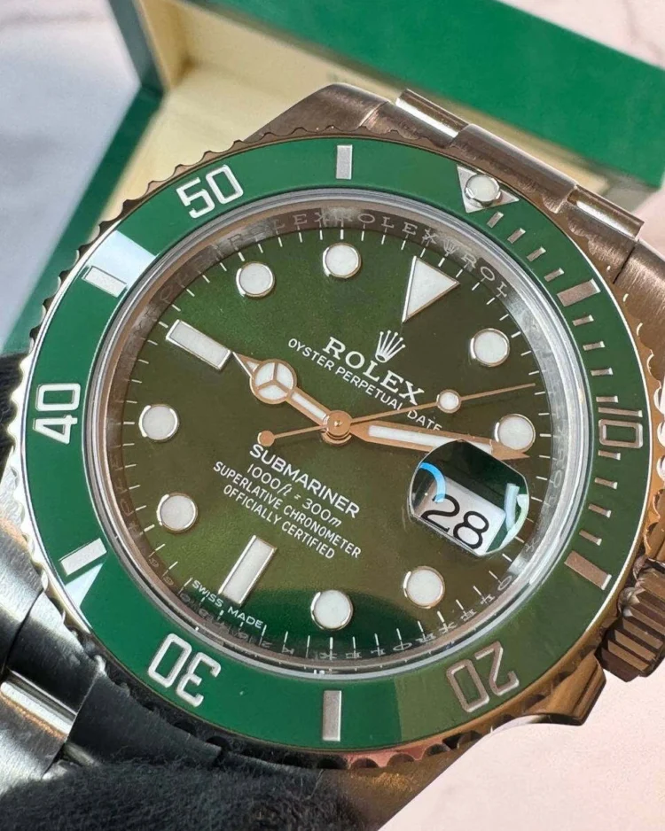 Часы Rolex Submariner Date Hulk — фото 8