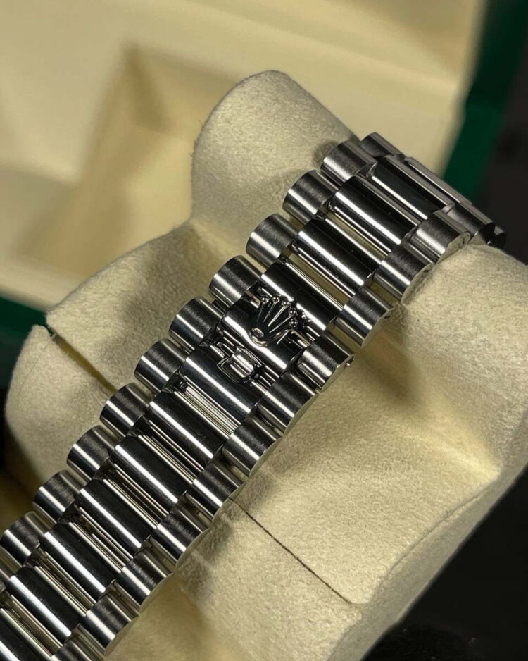 Часы Rolex Day-Date — фото 6