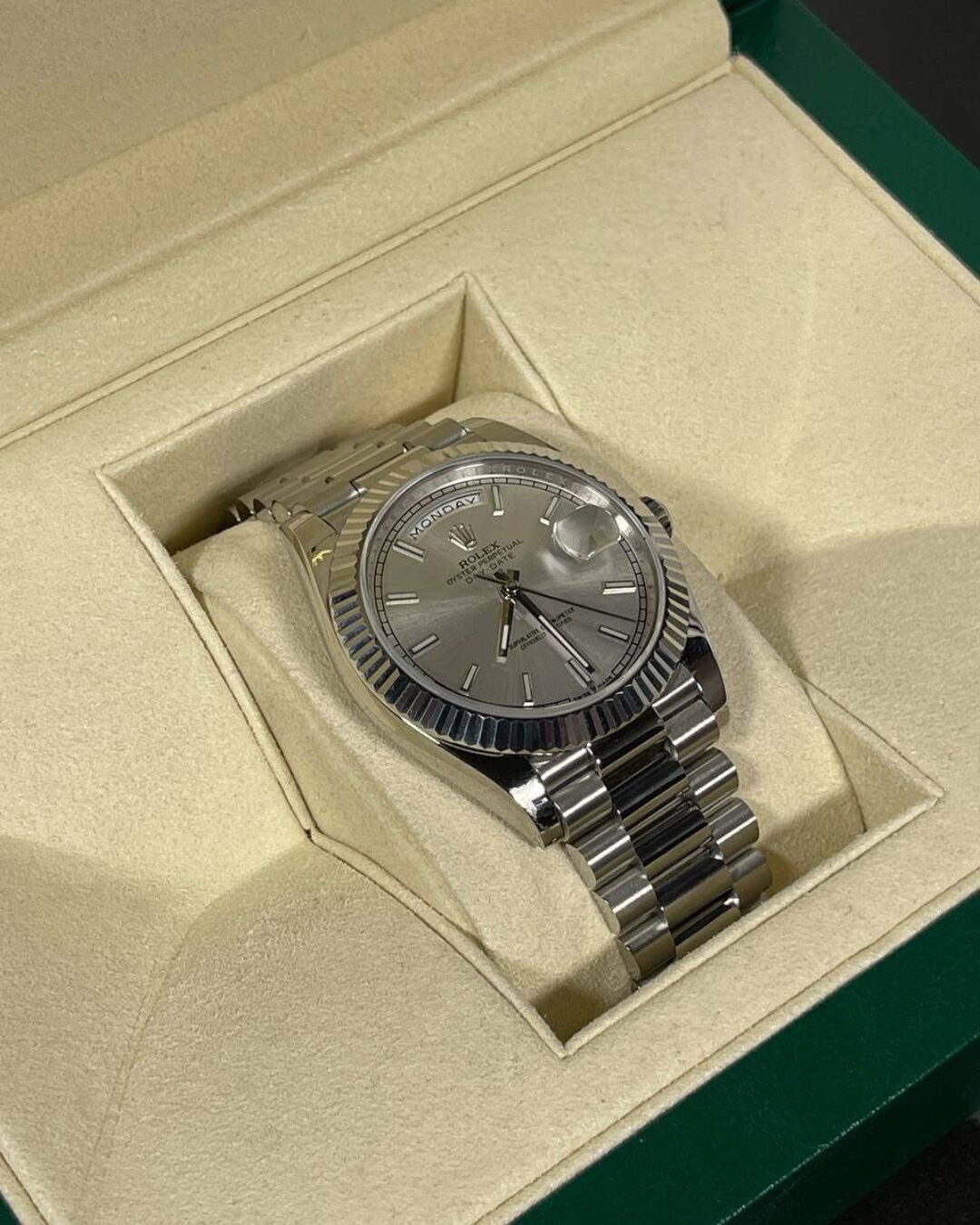 Часы Rolex Day-Date — изображение 7