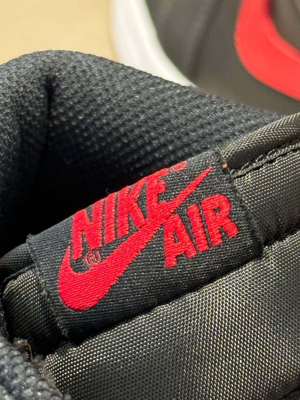 Кроссовки Jordan 1 Retro High Bred Banned — фото 4