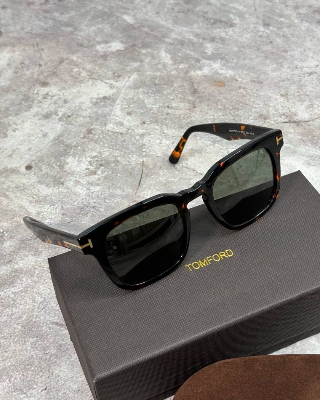 Очки Tom Ford