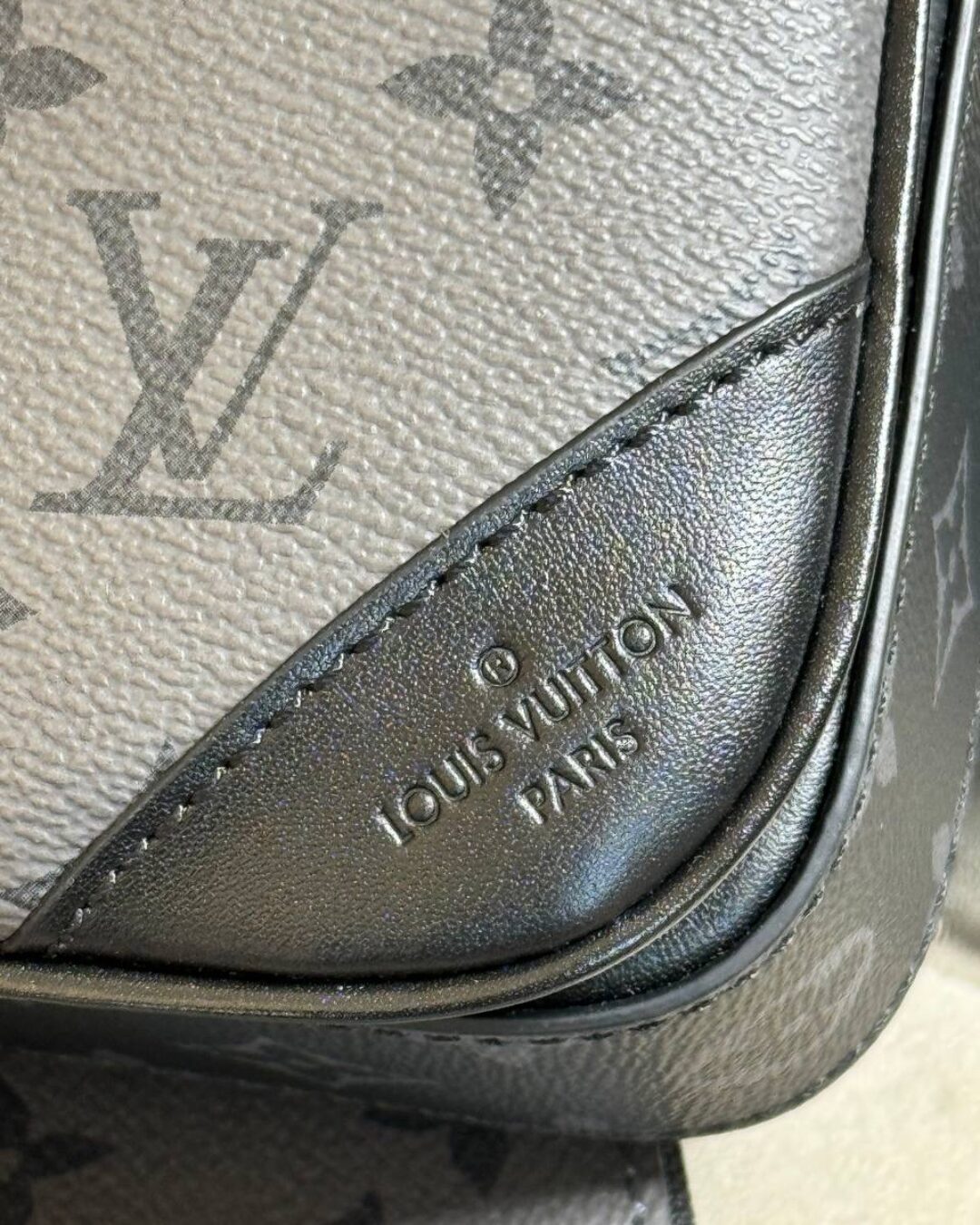 Сумка Louis Vuitton Trio Messenger Monogram Eclipse — изображение 5