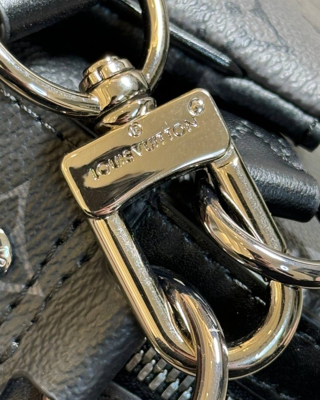 Сумка Louis Vuitton Trio Messenger Monogram Eclipse — изображение 7