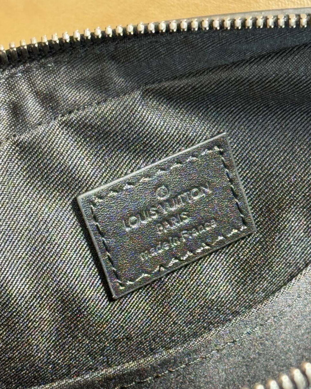 Сумка Louis Vuitton Trio Messenger Monogram Eclipse — изображение 10