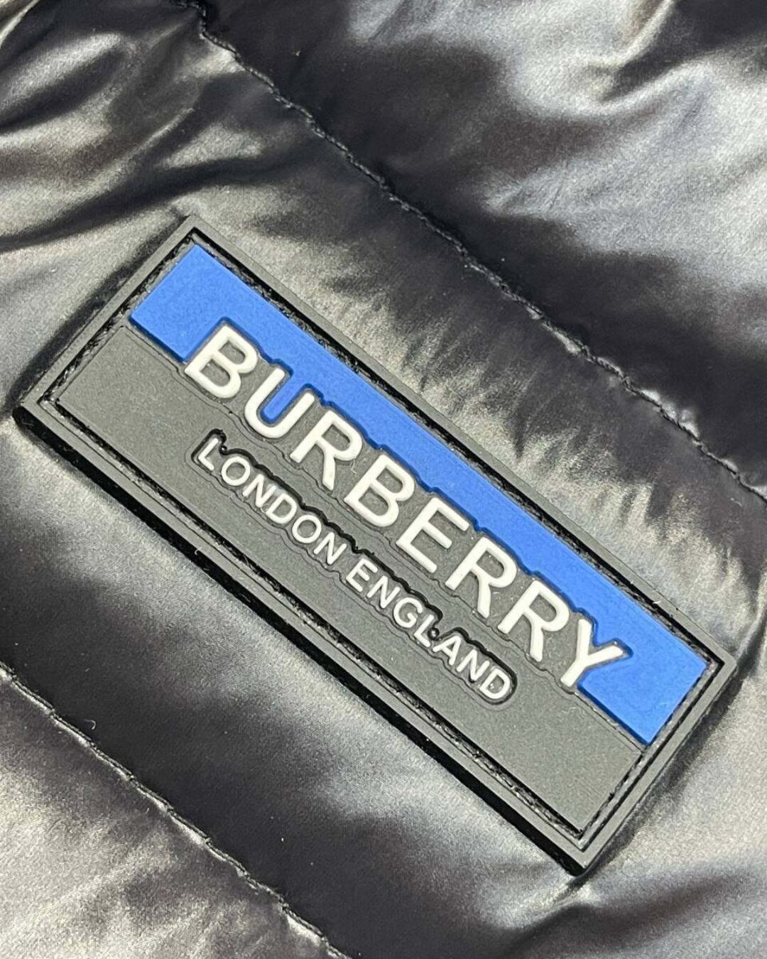 Жилет Burberry — изображение 8