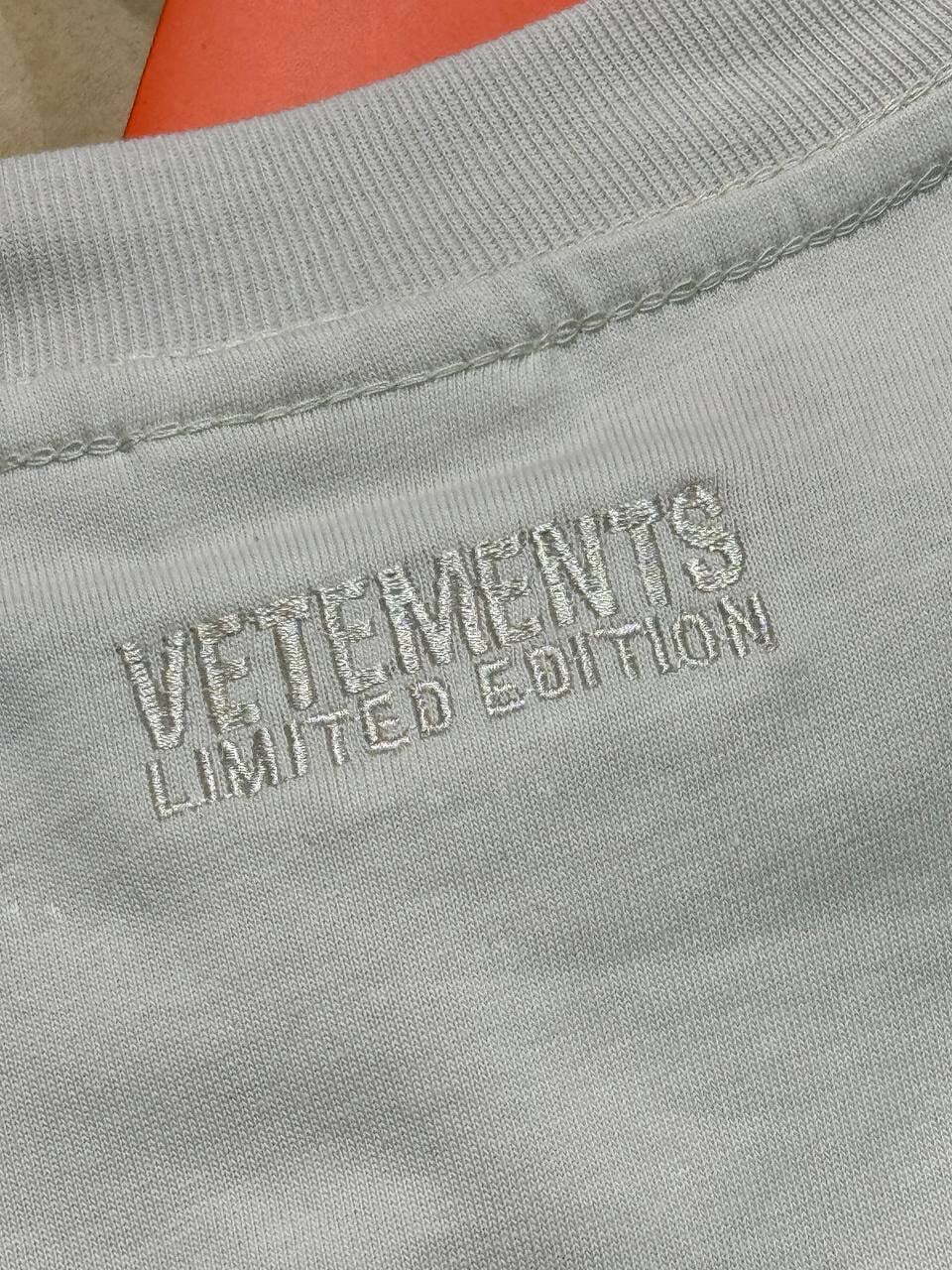 Футболка Vetements Logo — фото 9