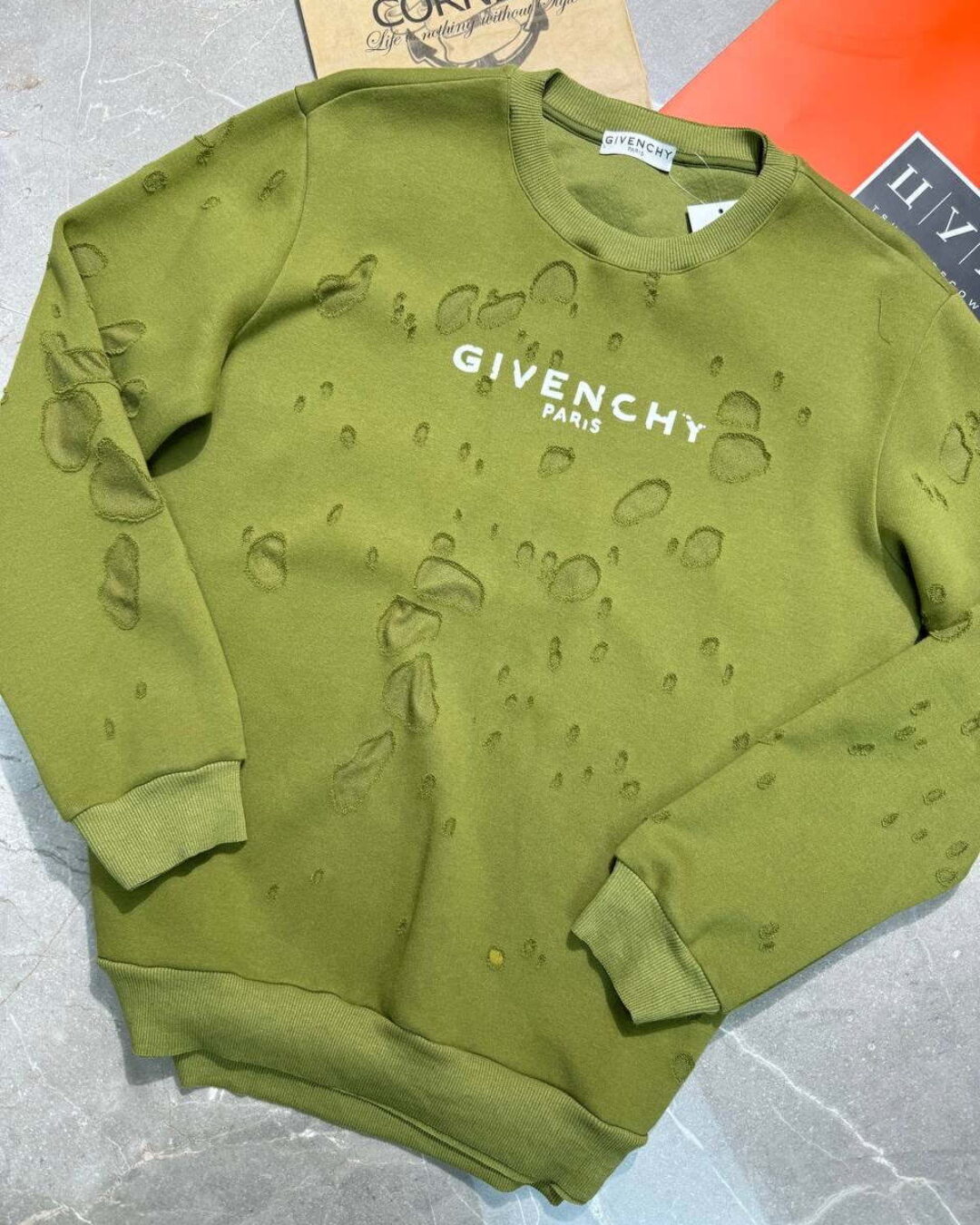 Кофта Givenchy — изображение 5