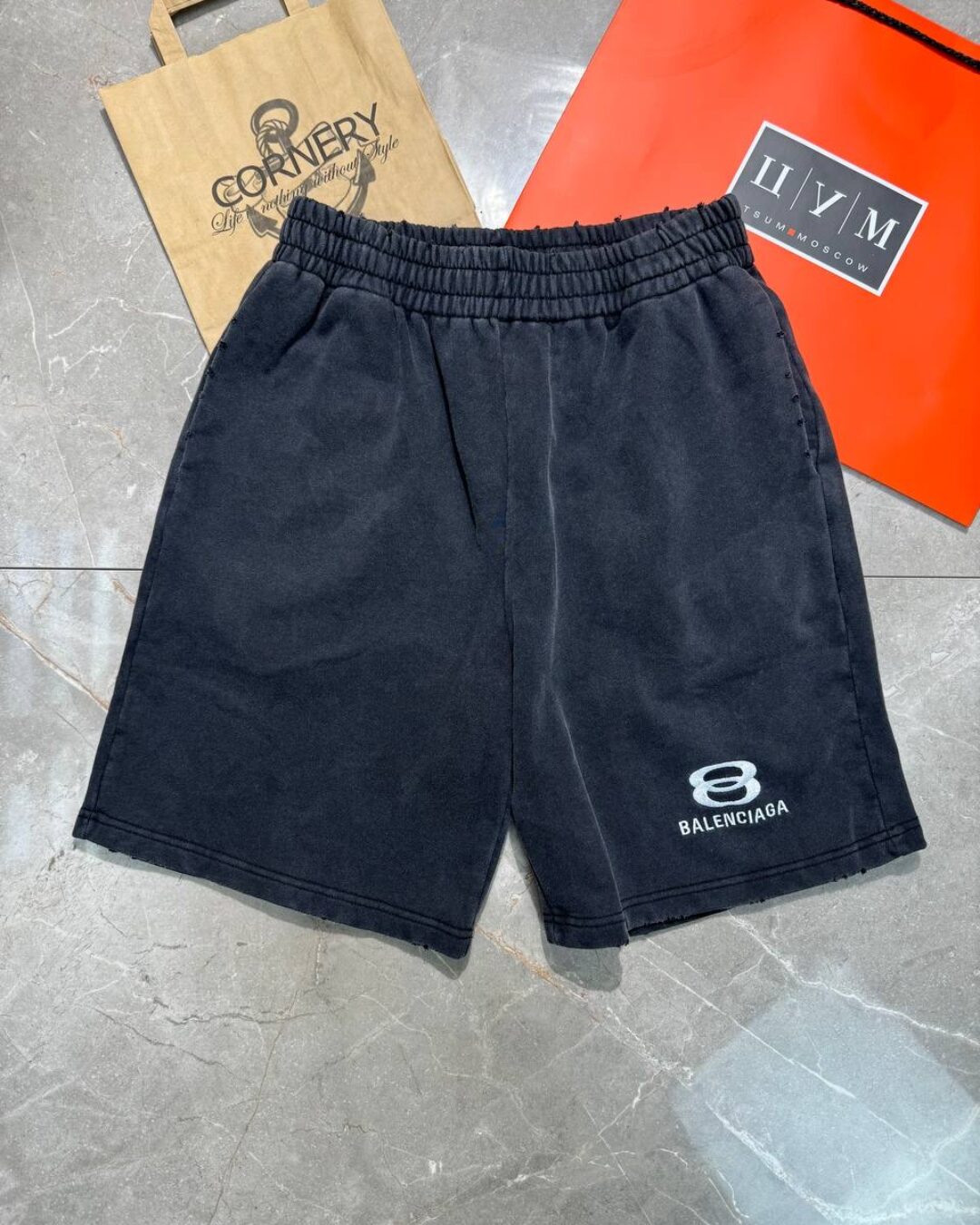 Шорты Balenciaga