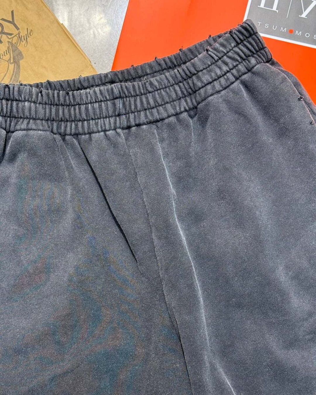 Шорты Balenciaga — изображение 3