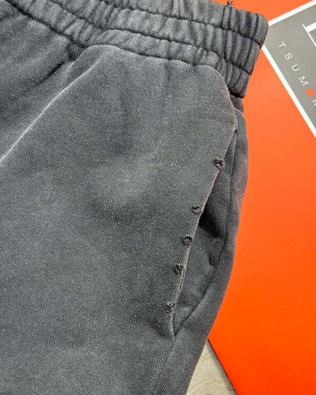 Шорты Balenciaga — изображение 8