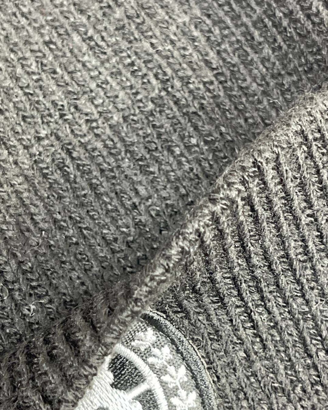 Шапка Canada Goose — изображение 9