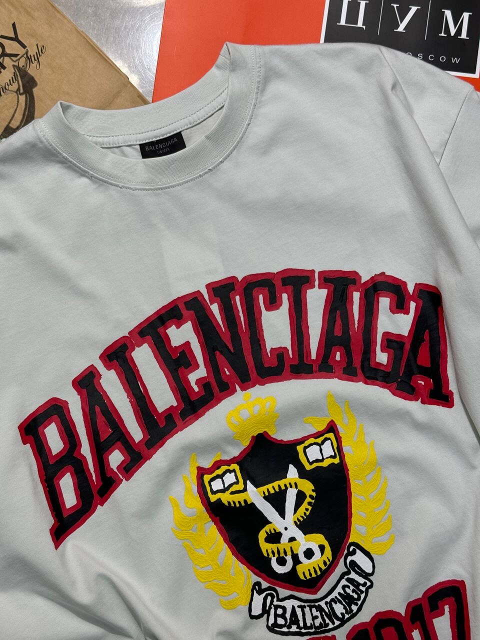 Футболка Balenciaga — фото 5