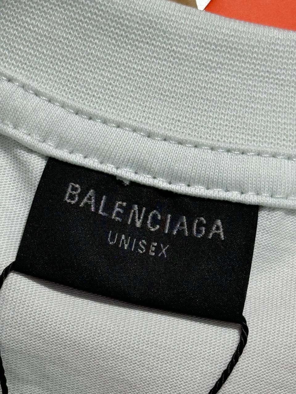 Футболка Balenciaga — фото 6