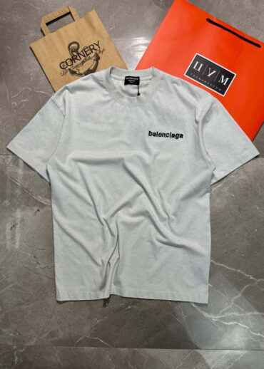 Футболка Balenciaga