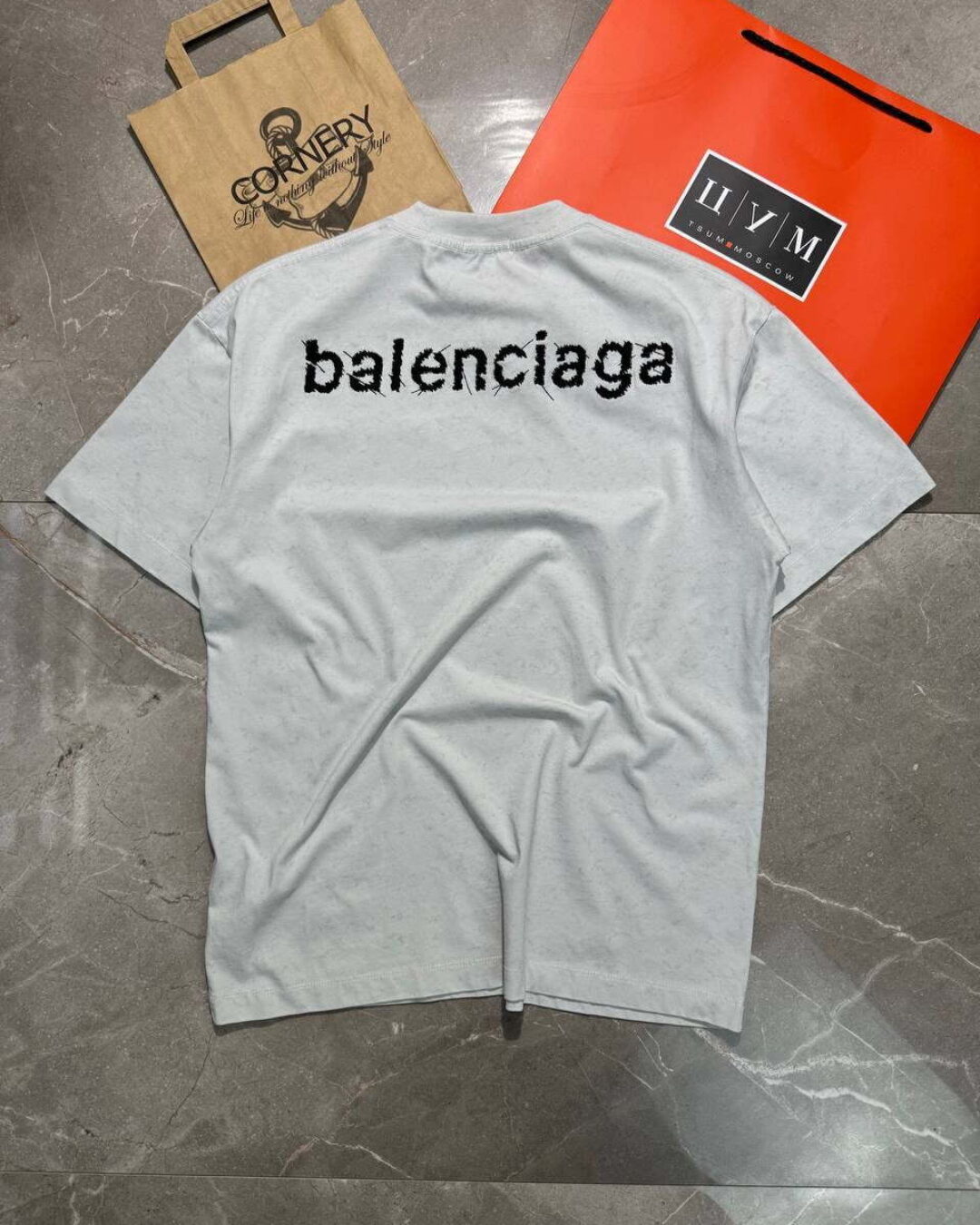 Футболка Balenciaga — изображение 2