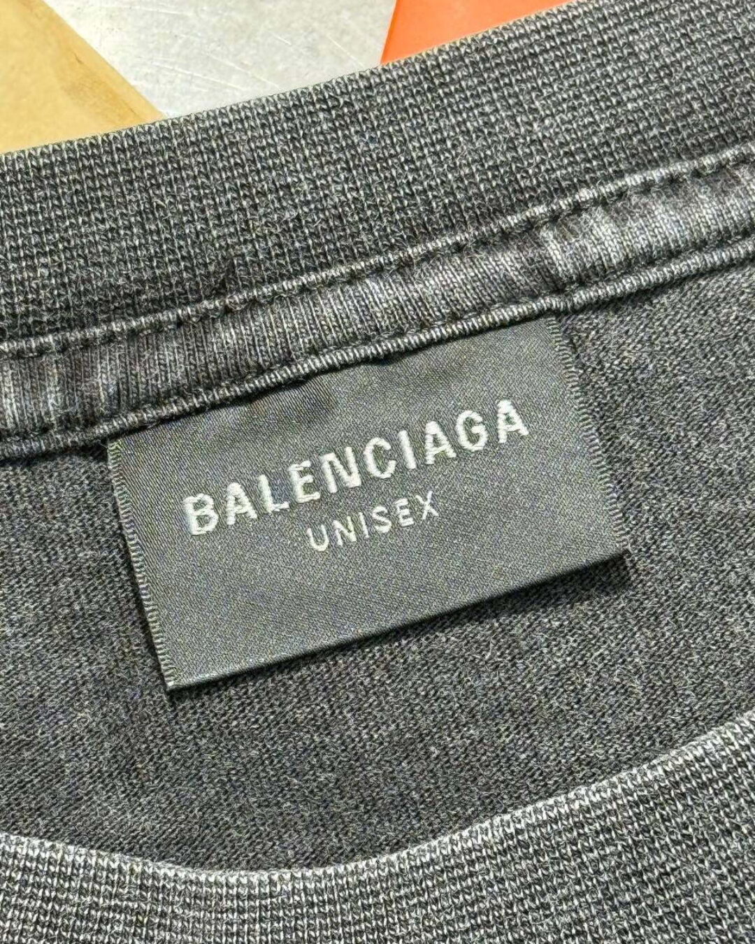 Футболка Balenciaga — изображение 7