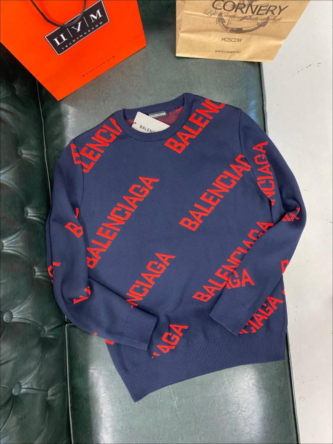 Свитер Balenciaga