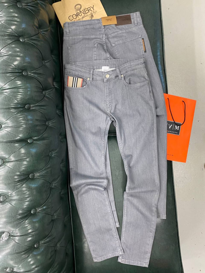 Джинсы Burberry