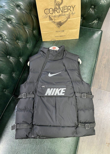 Жилет Nike