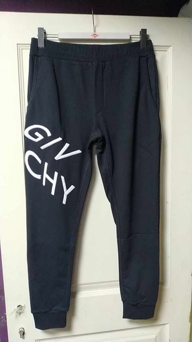 Спортивный костюм Givenchy — изображение 2