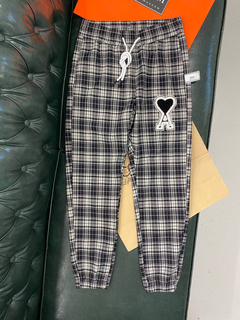 Спортивные штаны Amiri — фото 1