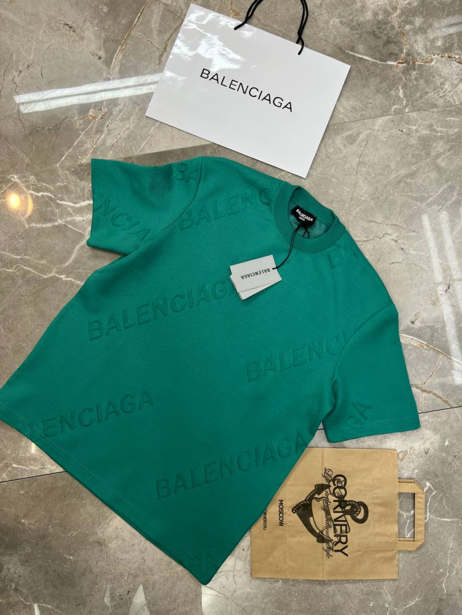 Футболка Balenciaga
