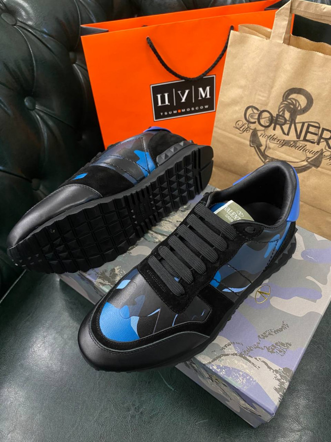 Кроссовки Valentino