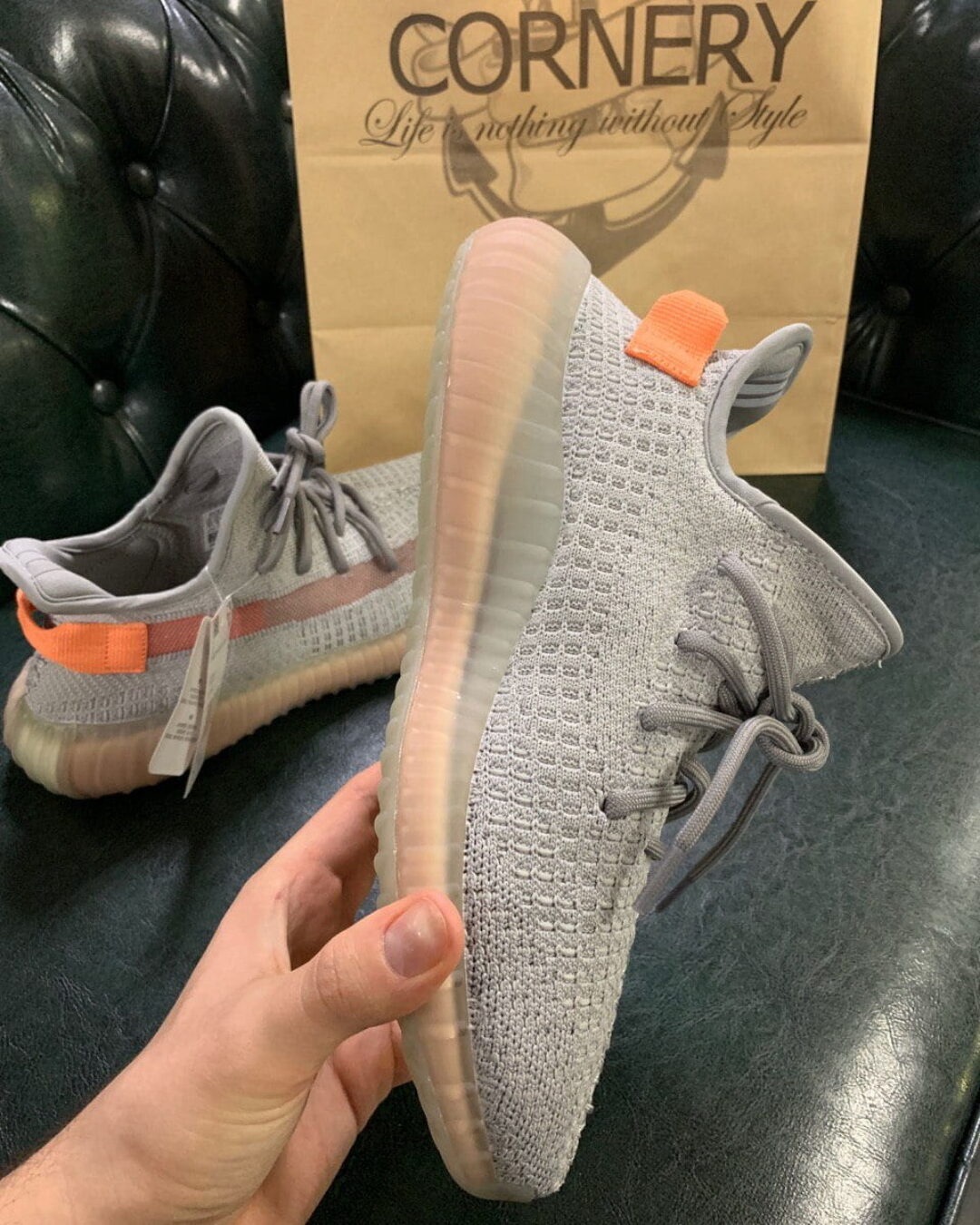 Yeezy 350 V2 True Form — изображение 8