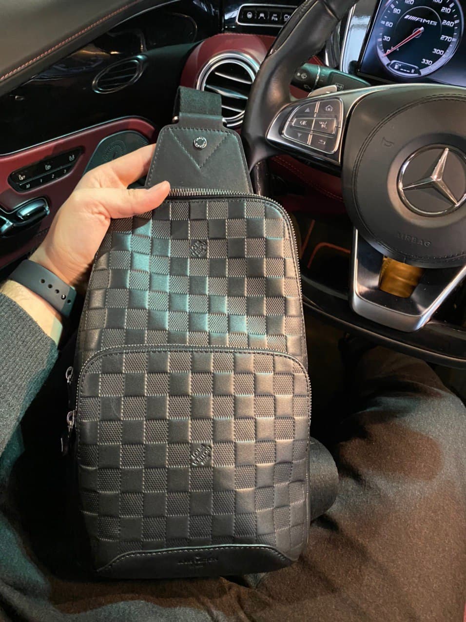 Сумка Louis Vuitton Avenue — фото 5