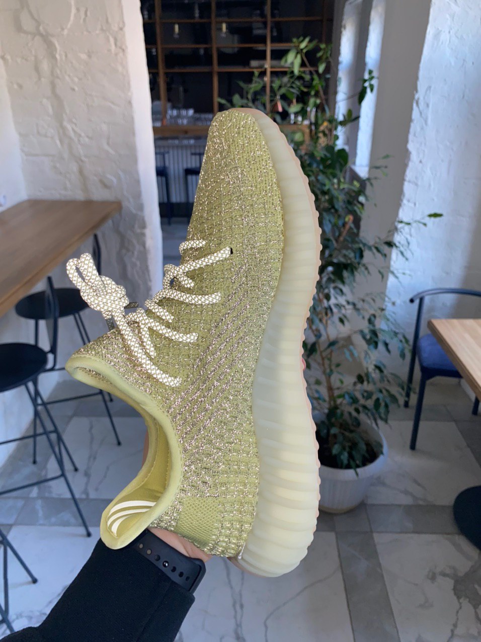 Yeezy 350 V2 Antlia — фото 7