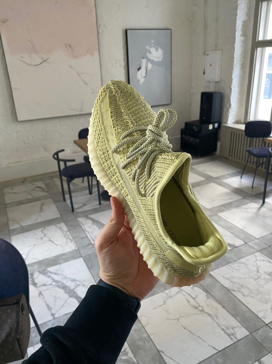 Yeezy 350 V2 Antlia — фото 4