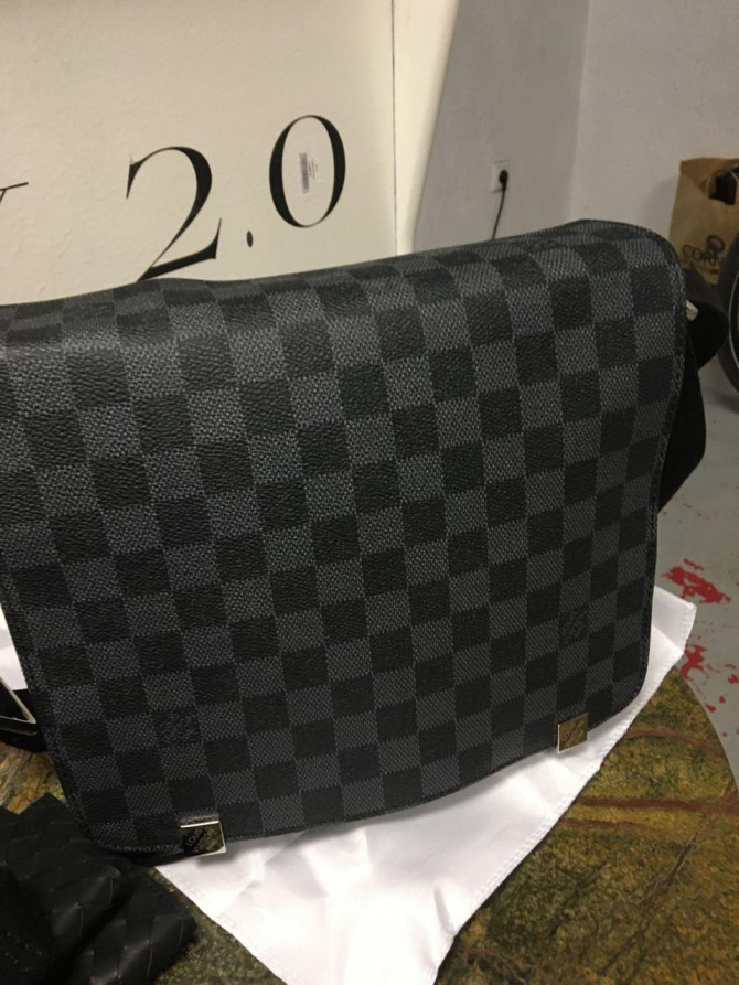 Сумка Louis Vuitton Damier Graphite — изображение 4