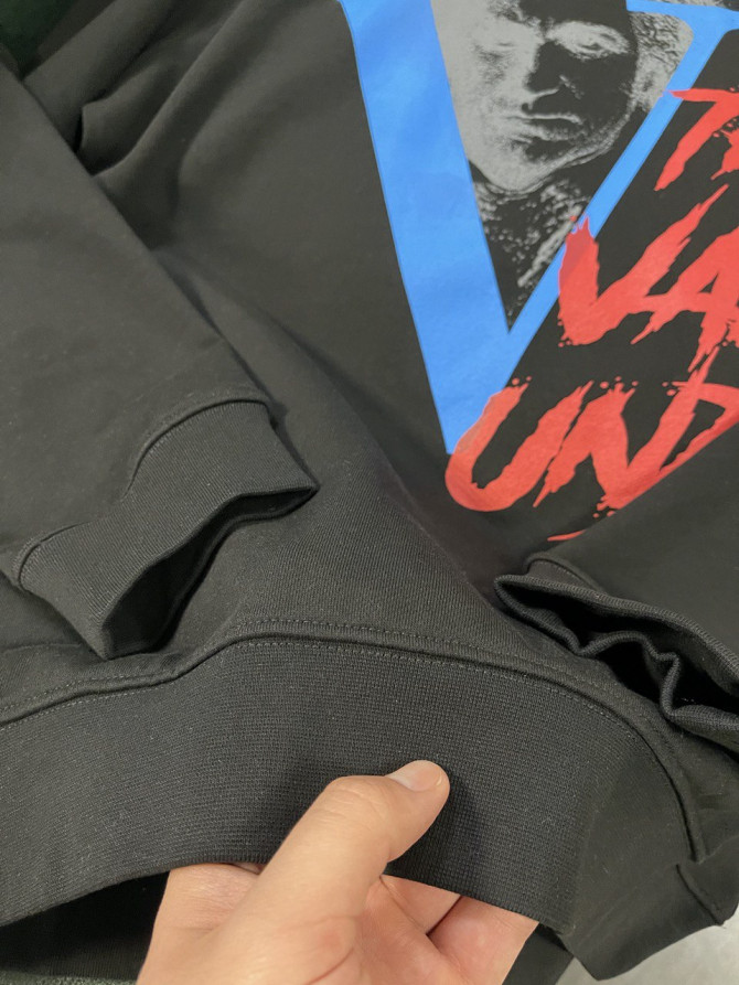 Кофта Valentino — изображение 7