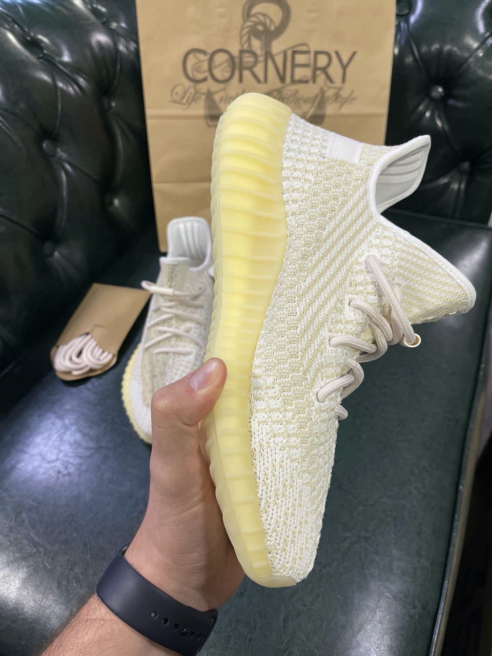 Yeezy 350 V2 — фото 7