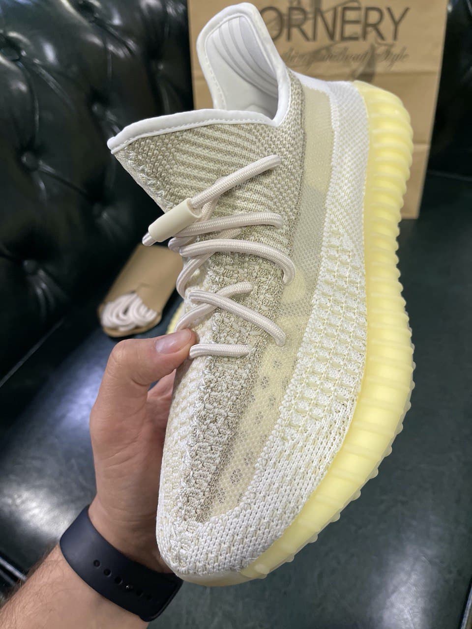 Yeezy 350 V2 — фото 9