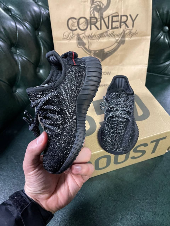 Yeezy 350 Kids "Black Reflective"
