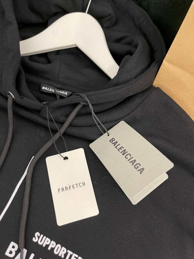 Худи Balenciaga — изображение 2