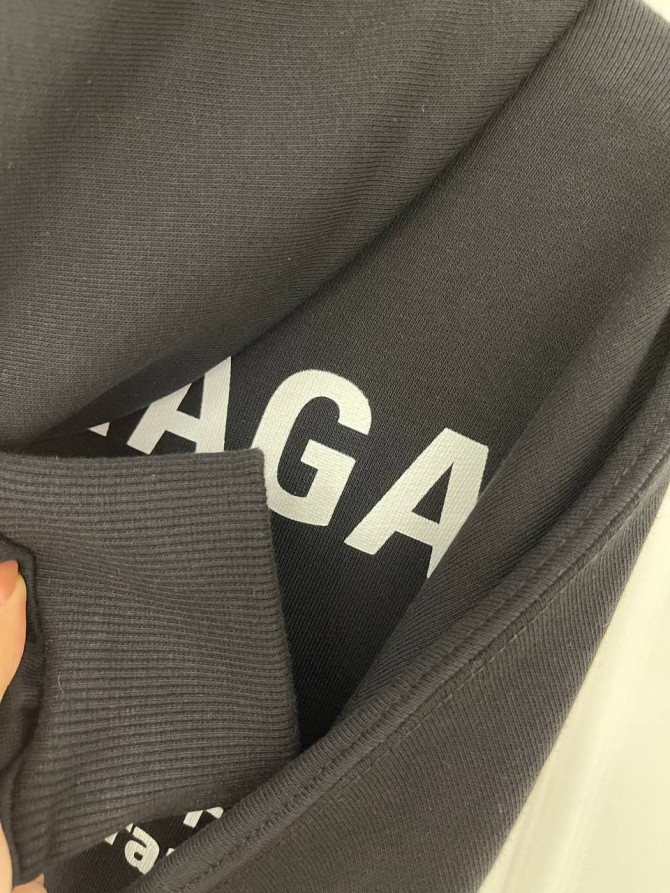 Худи Balenciaga — изображение 4