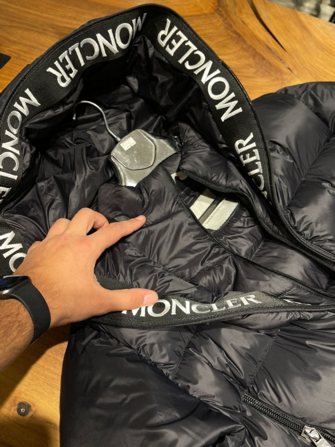 Куртка Moncler — изображение 2
