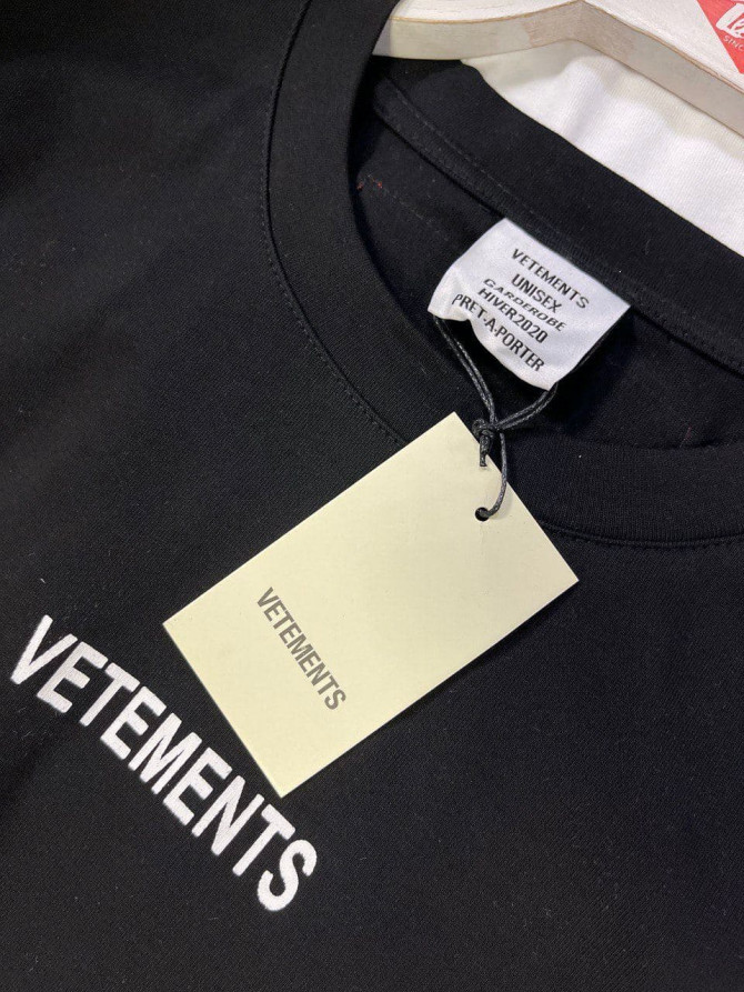 Футболка Vetements — изображение 2