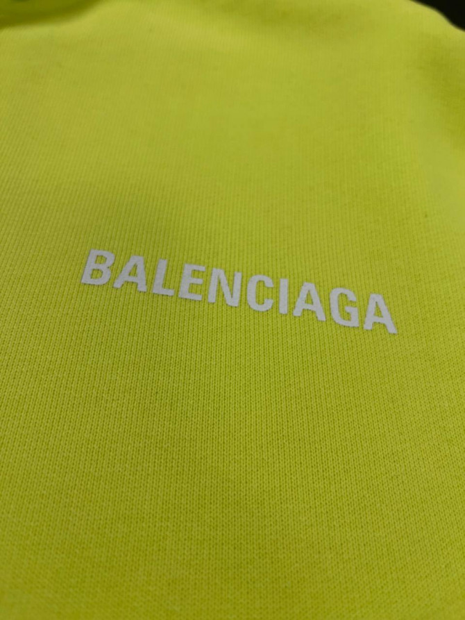 Худи Balenciaga — изображение 7