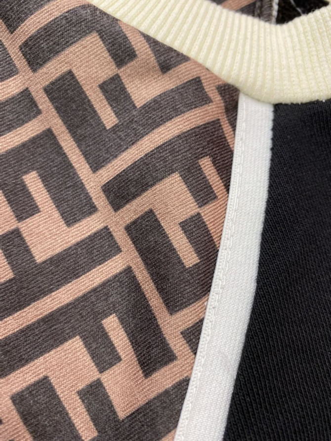Кофта Fendi — изображение 5