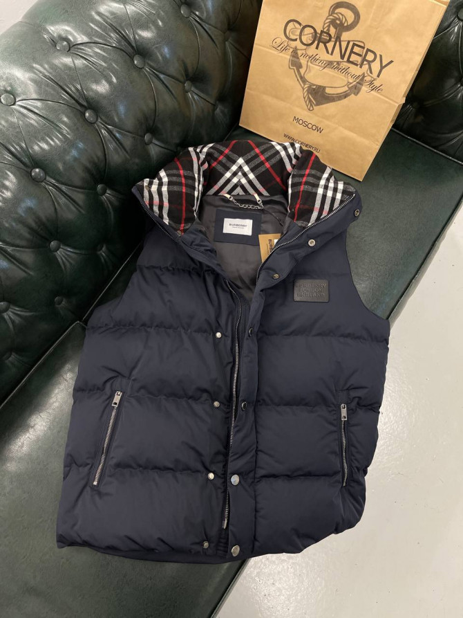 Жилет Burberry — изображение 2