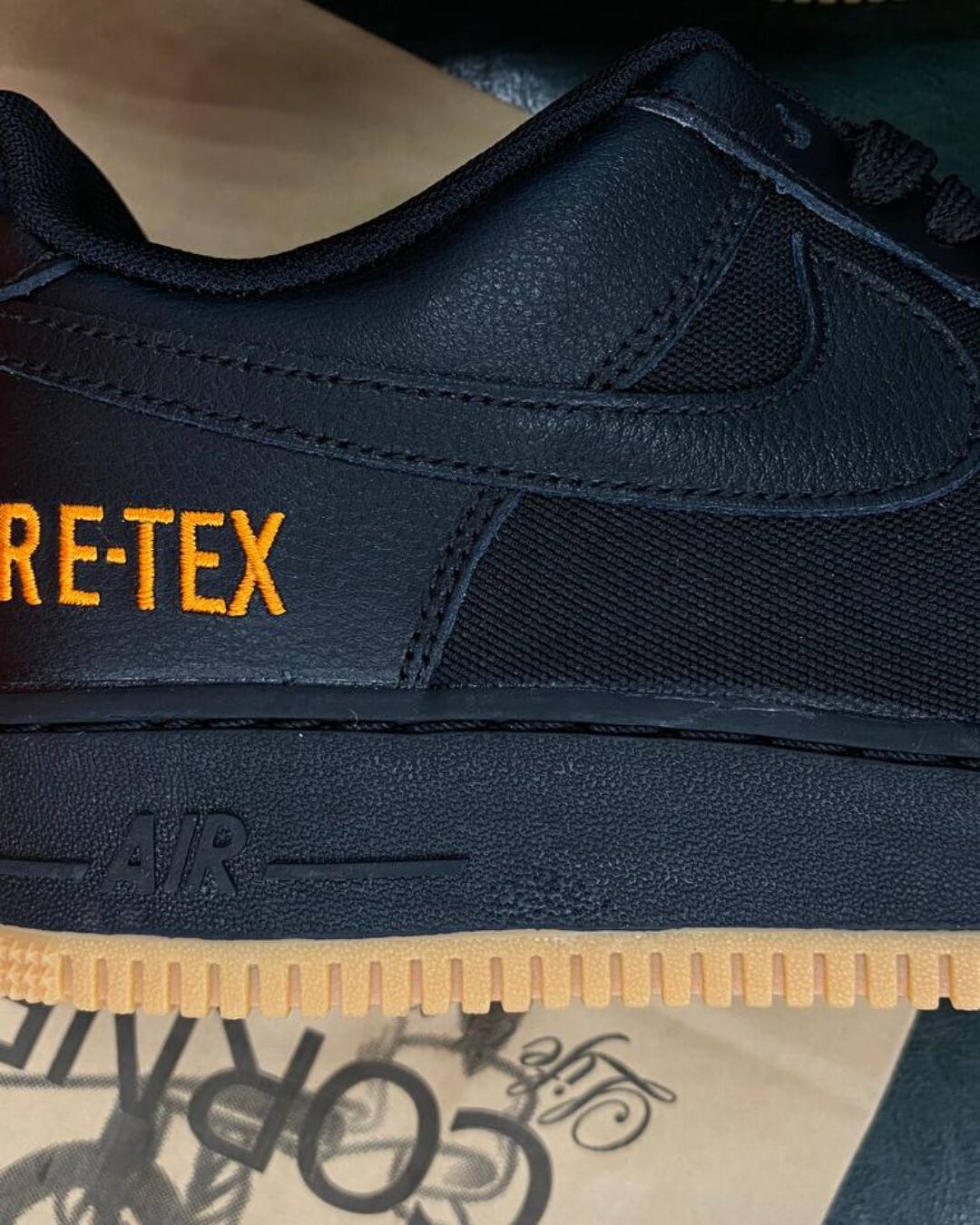 Кроссовки Nike Air Force 1 Low GTX Black — изображение 7