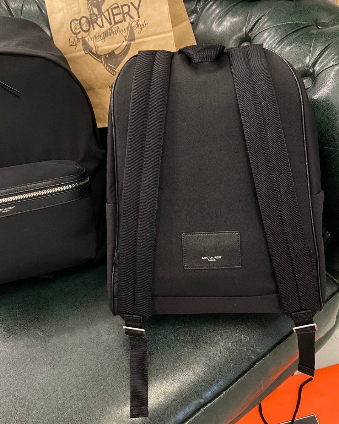 Рюкзак Yves Saint Laurent — изображение 3