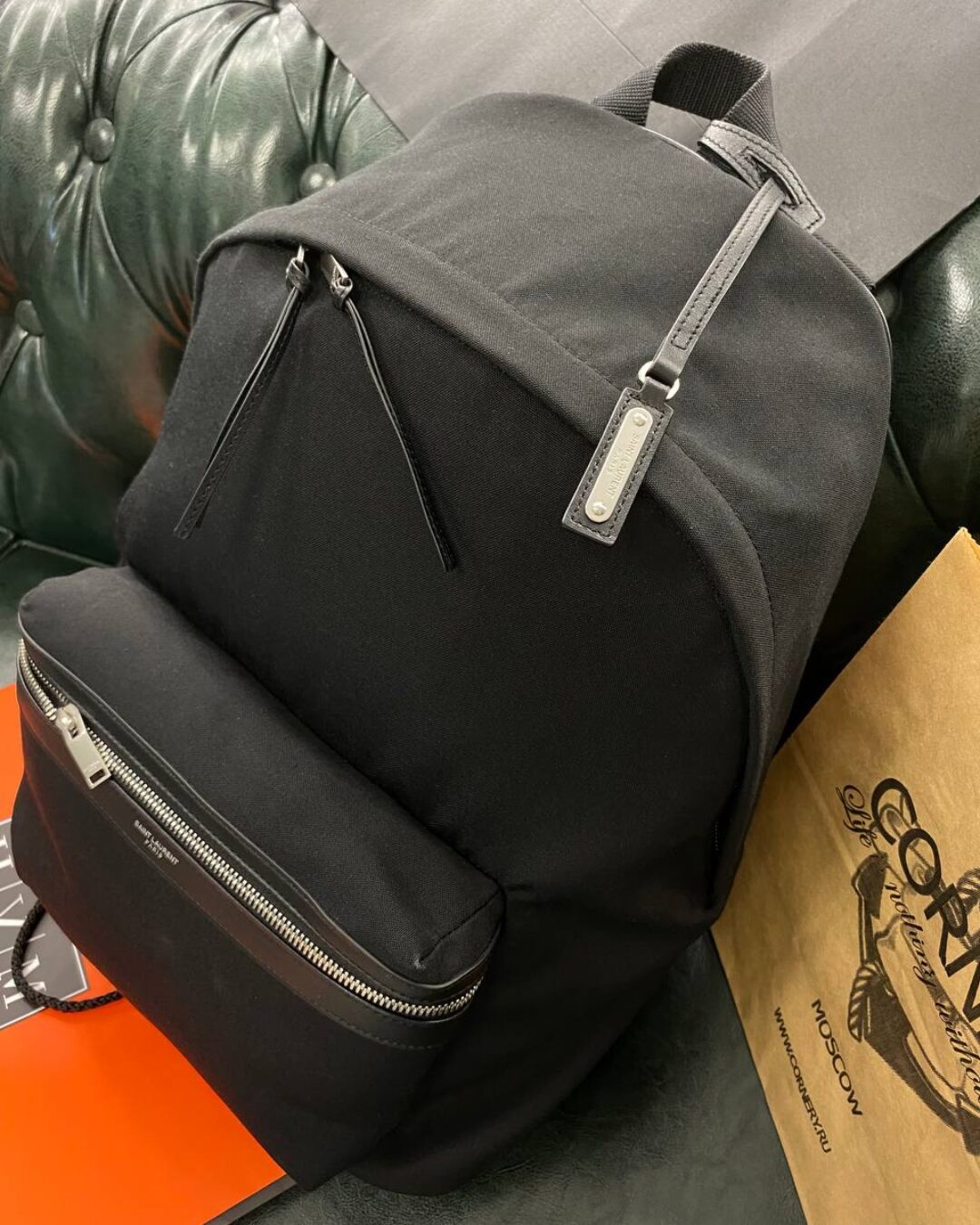 Рюкзак Yves Saint Laurent — изображение 2