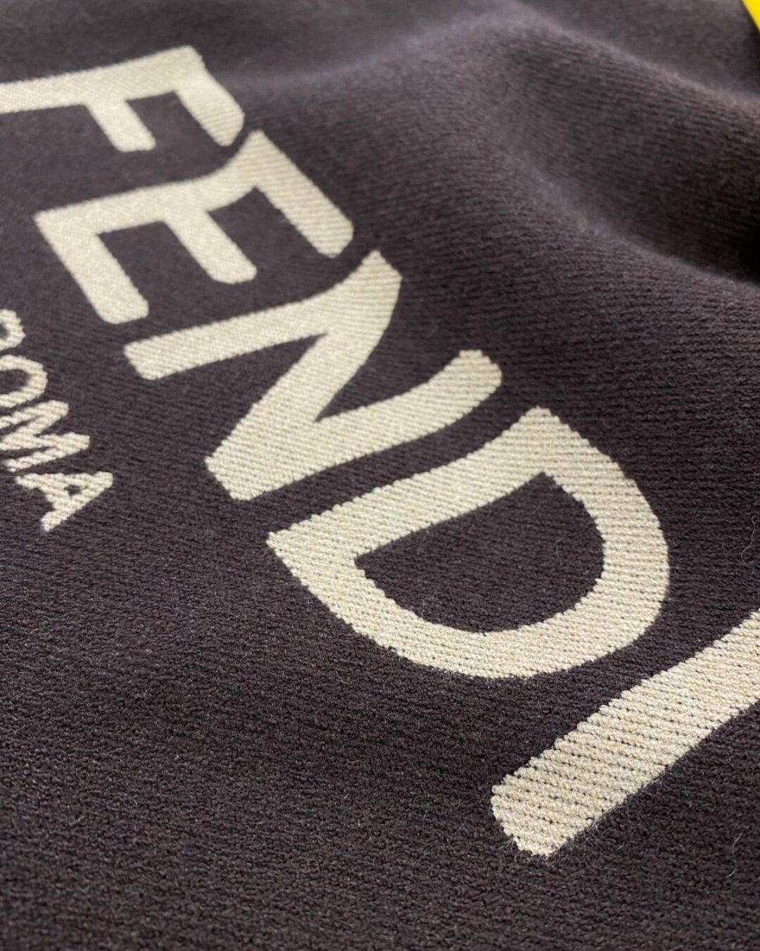 Шарф Fendi — изображение 4
